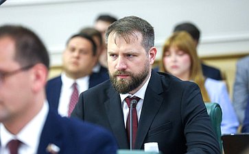 Заседание Палаты молодых законодателей при Совете Федерации