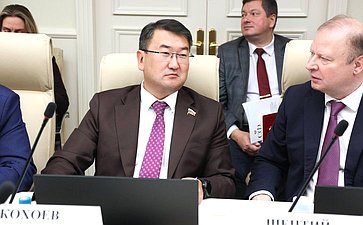 Совместное заседание Комитета СФ по конституционному законодательству и государственному строительству, Комитета СФ по обороне и безопасности и Комитета СФ по федеративному устройству, региональной политике, МСУ и делам Севера
