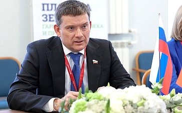 Николай Журавлев