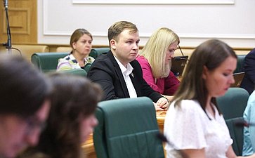 Пресс-конференция Председателя Совета Федерации Валентины Матвиенко по итогам весенней сессии 2025 года