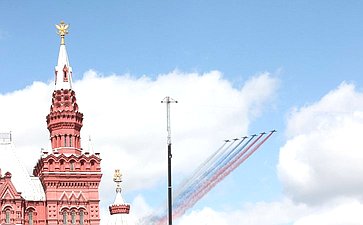 Председатель Совета Федерации Валентина Матвиенко присутствовала на военном параде в ознаменование 80-й годовщины Великой Победы