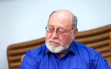 Заседание секции «Цифровая промышленность» Совета по развитию цифровой экономики при СФ «Распространение Российских цифровых платформ и продуктов»
