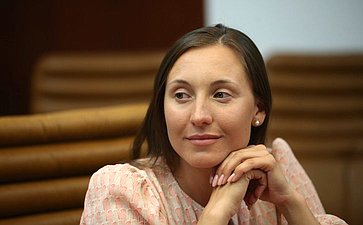 Встреча сенатора РФ Петра Тултаева со студентами МГУ им. Н. Огарева