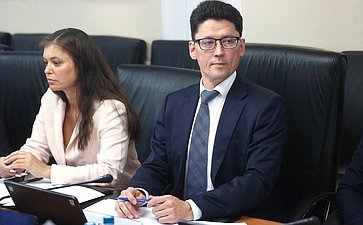 Круглый стол на тему «Качество и безопасность строительных материалов: защита прав потребителей в современных условиях»