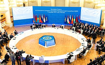 Участие делегации Совета Федерации во главе с заместителем Председателя Совета Федерации Юрием Воробьевым в совместном заседании Совета и восемнадцатом пленарном заседании ПА ОДКБ