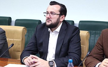 Совещание «Привлечение инвестиций и реализация мероприятий по строительству и экономическому развитию туристических кластеров в зоне Азово-Черноморского бассейна»