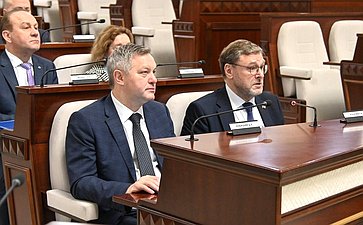 Российские законодатели в рамках визита провели встречу с Председателем Палаты представителей Национального собрания Республики Беларусь Владимиром Андрейченко