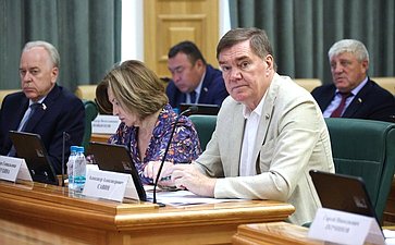Александр Савин
