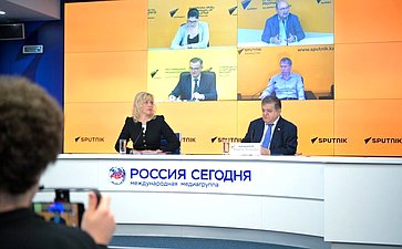 Видеомост с участием первого заместителя председателя Комитета СФ по международным делам Владимира Джабарова по актуальной международной повестке и вопросам сотрудничества России со странами ближнего зарубежья