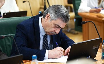Написание Первого всероссийского аграрного диктанта сенаторами РФ и сотрудниками Аппарата СФ