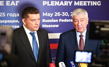 Пресс-подход Николая Журавлева и Юрия Чиханчина