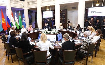 «Модно быть здоровым». IV Международный форум «Содружество моды»