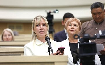 Пленарное заседание Второго Форума тружеников села