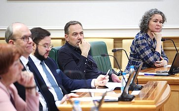 Написание Первого всероссийского аграрного диктанта сенаторами РФ и сотрудниками Аппарата СФ