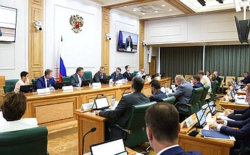 Расширенное заседание Комиссии СФ по мониторингу законодательства Российской Федерации в сфере государственного контроля (надзора) и муниципального контроля в РФ