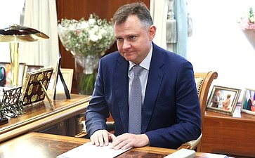 Валентина Матвиенко провела встречу с губернатором Ростовской области Юрием Слюсарем