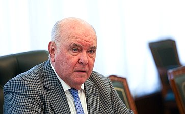Григорий Карасин