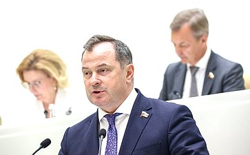 Юрий Федоров