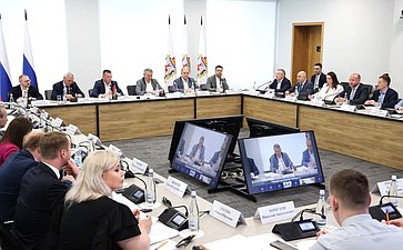 Совместное заседание российского и белорусского организационных комитетов по подготовке и проведению ХII Форума регионов России и Беларуси