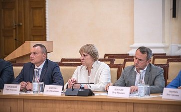 Выездное заседание Комитета СФ по науке, образованию и культуре «Целевое обучение как эффективный механизм подготовки кадров и их закрепления на рынке труда: опыт Смоленской области»