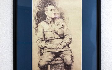 В Совете Федерации состоялось открытие выставки графических работ Яр-Кравченко «Лётчики — защитники в годы ВОВ»