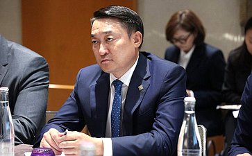 15-й Саммит женщин – председателей парламентов. Встреча Председателя Совета Федерации Валентины Матвиенко с Председателем Великого государственного хурала Монголии Дашзэгвийном Амарбаясгаланом