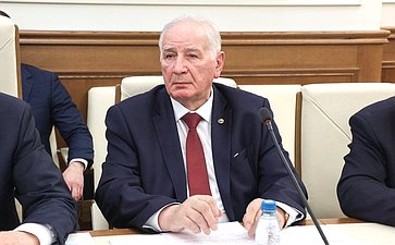 Круглый стол Комитета Совета Федерации по аграрно-продовольственной политике и природопользованию «Проблемы и перспективы развития мелиоративного комплекса Российской Федерации: законодательный аспект»