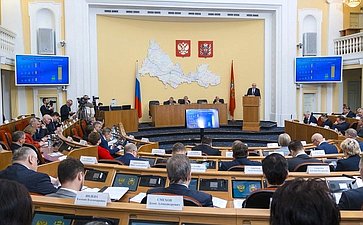 Председатель Комитета Совета Федерации по федеративному устройству, региональной политике, местному самоуправлению и делам Севера Андрей Шевченко принял участие в заседании Законодательного Собрания Оренбургской области