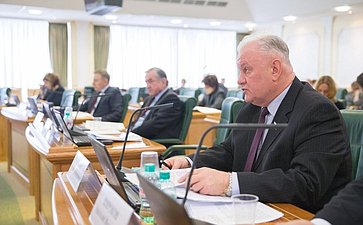 Заседание Комитета Совета Федерации по конституционному законодательству и государственному строительству Едалов