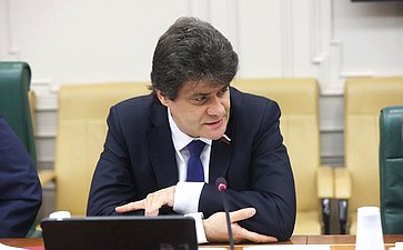 Александр Высокинский