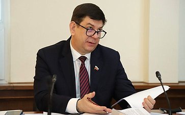 Виктор Смирнов