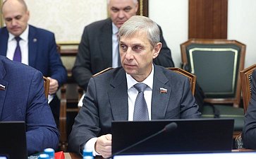 Андрей Серёжников