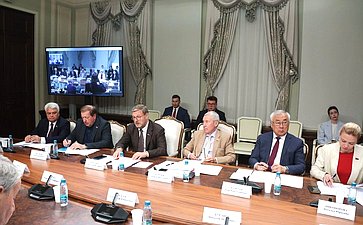 Круглый стол на тему «Укрепление культурного суверенитета Российской Федерации в контексте формирования полицентричного миропорядка. Проблема западоцентричности современной массовой культуры»