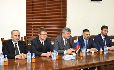Встреча российской делегации с президентом Дамасского университета Мохамадом Осамой Аль-Джаббаном