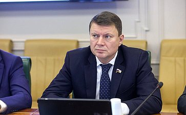 Круглый стол Комитета Совета Федерации по экономической политике «О перспективах обновления инфраструктуры и подвижного состава городского электрического транспорта в субъектах Российской Федерации»