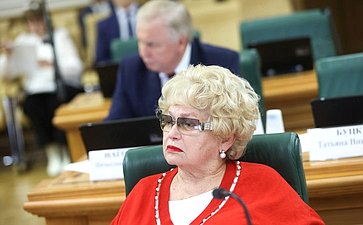 Людмила Нарусова
