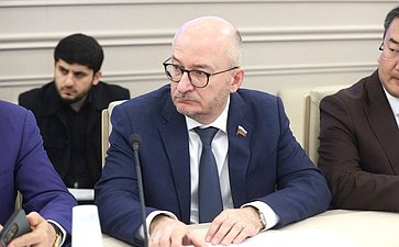 Олег Цепкин