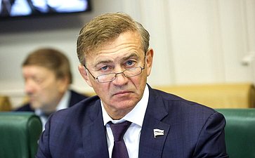 Александр Брыксин