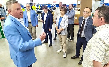 Сенаторы посетили ряд производственных объектов на территории Архангельской области в рамках работы Совета по вопросам развития лесного комплекса