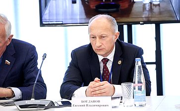 X Парламентский форум «Историко-культурное наследие России». Секция 3 «Сохранение и продвижение культурных и духовных ценностей Российской Федерации в контексте глобальных вызовов»