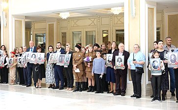 В Совете Федерации в преддверии Дня памяти и скорби состоялось торжественное открытие выставки «Память поколений»