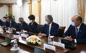 Встреча Валентины Матвиенко с Председателем Сената Парламента Республики Казахстан Мауленом Ашимбаевым