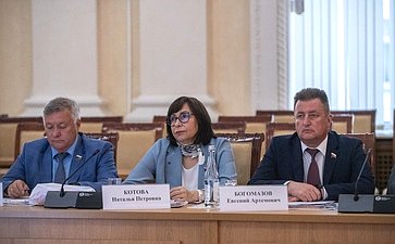 Выездное заседание Комитета СФ по науке, образованию и культуре «Целевое обучение как эффективный механизм подготовки кадров и их закрепления на рынке труда: опыт Смоленской области»