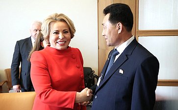 Встреча Председателя Совета Федерации Валентины Матвиенко с Председателем Верховного народного собрания Корейской Народно-Демократической Республики Пак Ин Чхолем