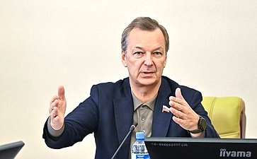 Андрей Яцкин