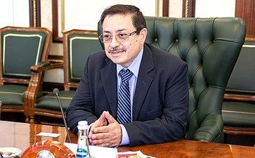 Встреча Елены Писаревой с Чрезвычайным и Полномочным Послом Республики Эль-Сальвадор в Российской Федерации Юрием Павлом Сантакрусом Пердомо