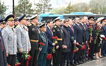 Александр Ролик принял участие в памятных и торжественных мероприятиях, посвящённых празднованию 81-й годовщины Победы в Великой Отечественной войне, прошедших во Владивостоке и Артёме