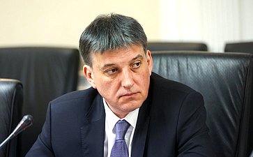 Совещание Комитета СФ по аграрно-продовольственной политике и природопользованию «Проблемы и перспективы развития автоматизированной торговли в Российской Федерации – качество воды в розлив»