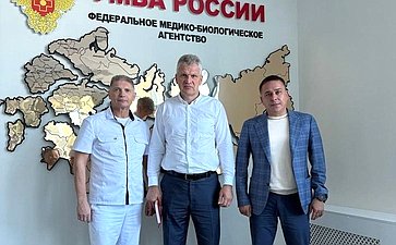 Айрат Гибатдинов совершил рабочую поездку в город Димитровград и Мелекесский район, где посетил ряд ключевых социальных и медицинских объектов
