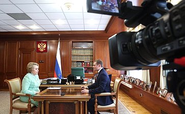 Встреча Председателя Совета Федерации Валентины Матвиенко с главой Республики Хакасия Валентином Коноваловым